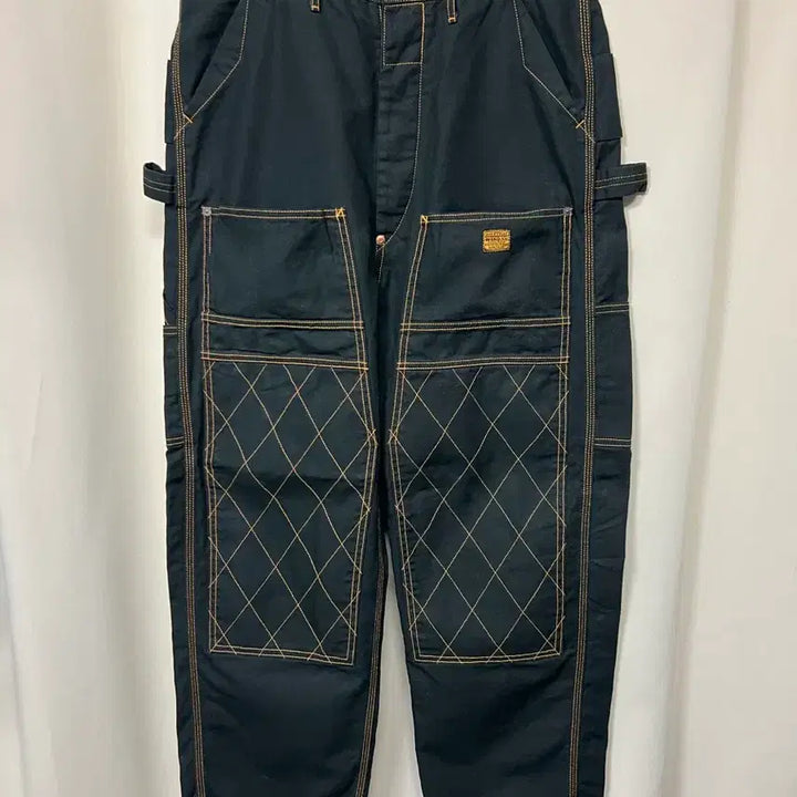 [SOLD OUT] 캐피탈 럼버팬츠 블랙 3사이즈