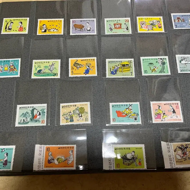 [BUNJANG] Fairy Tale Stamps Bundle Set / 동화우표 미사용제 일괄 싸게판매합니다.