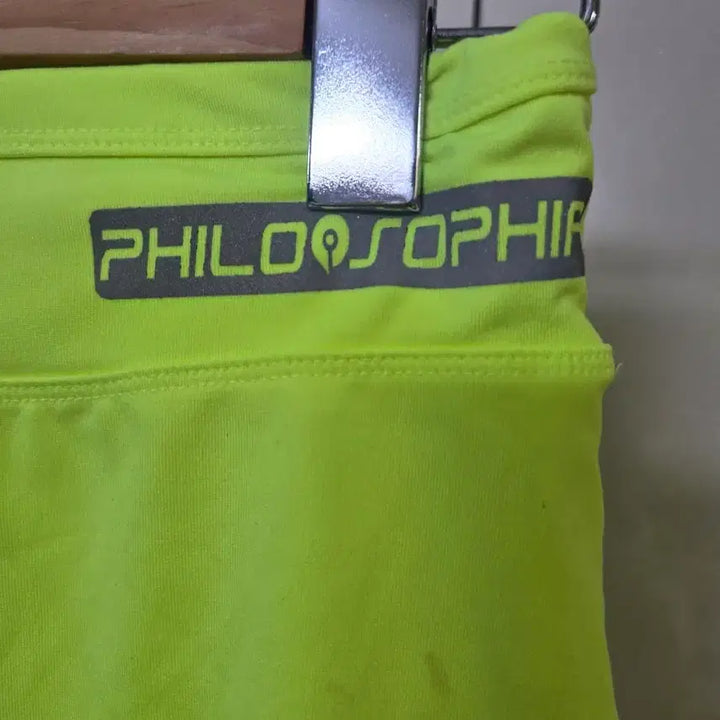 [BUNJANG] Eider Philosophy Fluorescent Shorts / 아이더 형광 반바지 Philosophy 55사이즈