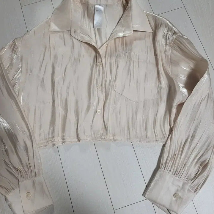 [BUNJANG] Barbara Crop Blouse Ivory / 바바라 크롭 블라우스 아이보리