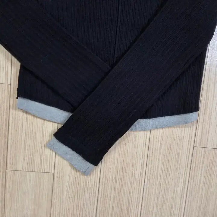 [BUNJANG] General Idea Black Long Sleeve Knit / 제너럴아이디어 블랙 긴팔 니트