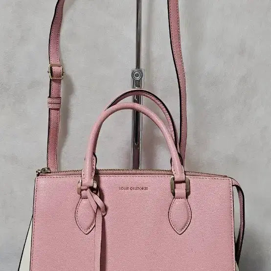 [BUNJANG] Louis Quatorze Pink Shoulder Bag / 루이까또즈 숄더백 핑크색 가방