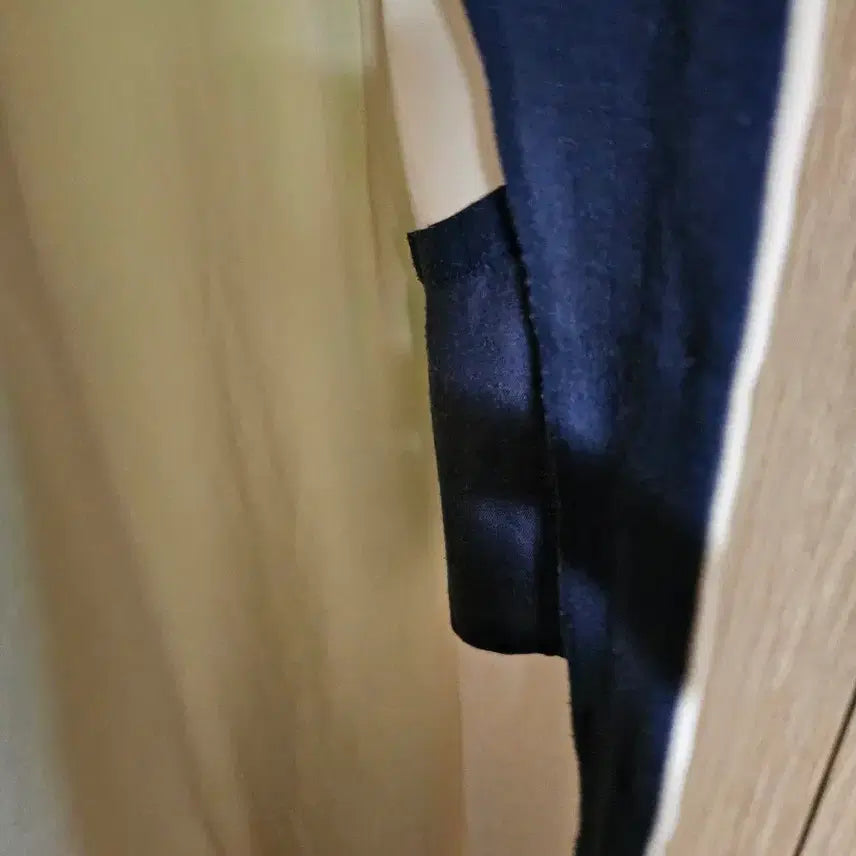 [BUNJANG] Time Beige Blouse / 타임 블라우스