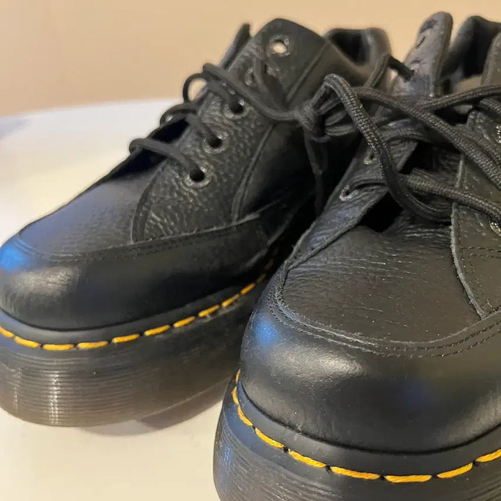 [BUNJANG] Dr. Martens Buzz 5-Eye Black Milled Napa Leather Shoes / 닥터마틴 버즈-5 아이 블랙 밀드 나피 레더 슈즈 (00673)