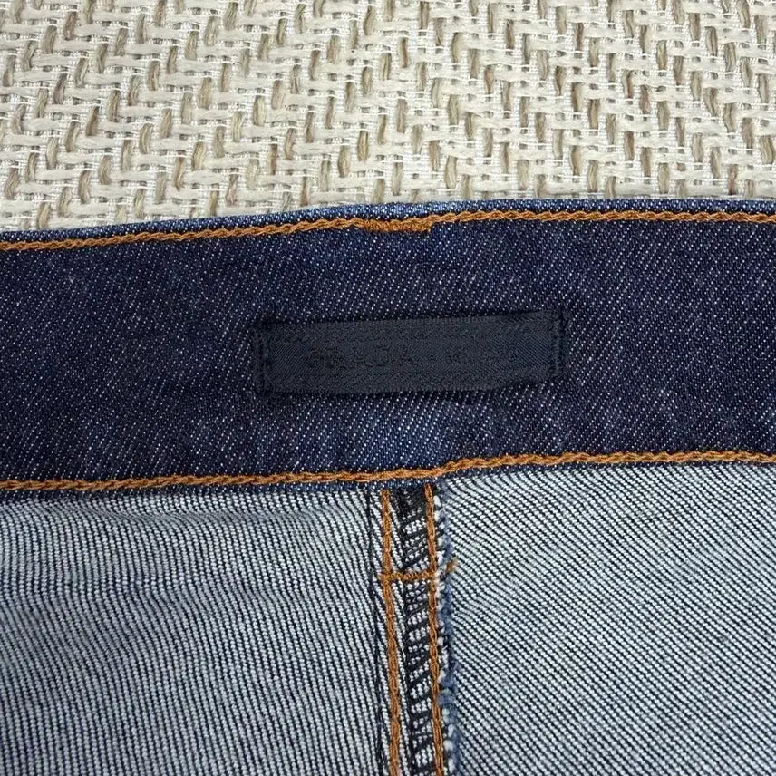 [SOLD OUT] 정품) 프라다 타이트핏 로고 데님 청바지 32