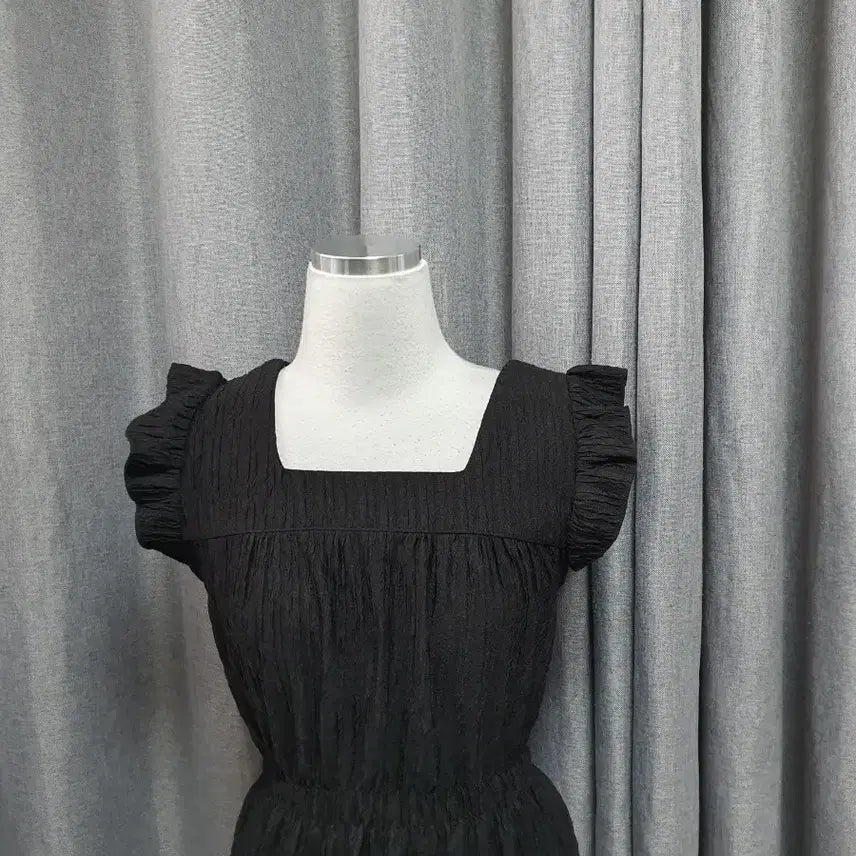[BUNJANG] Black Banding Blouse / 블랙 밴딩 블라우스
