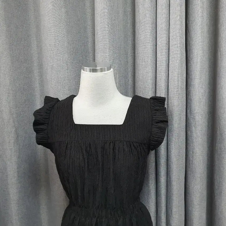 [BUNJANG] Black Banding Blouse / 블랙 밴딩 블라우스