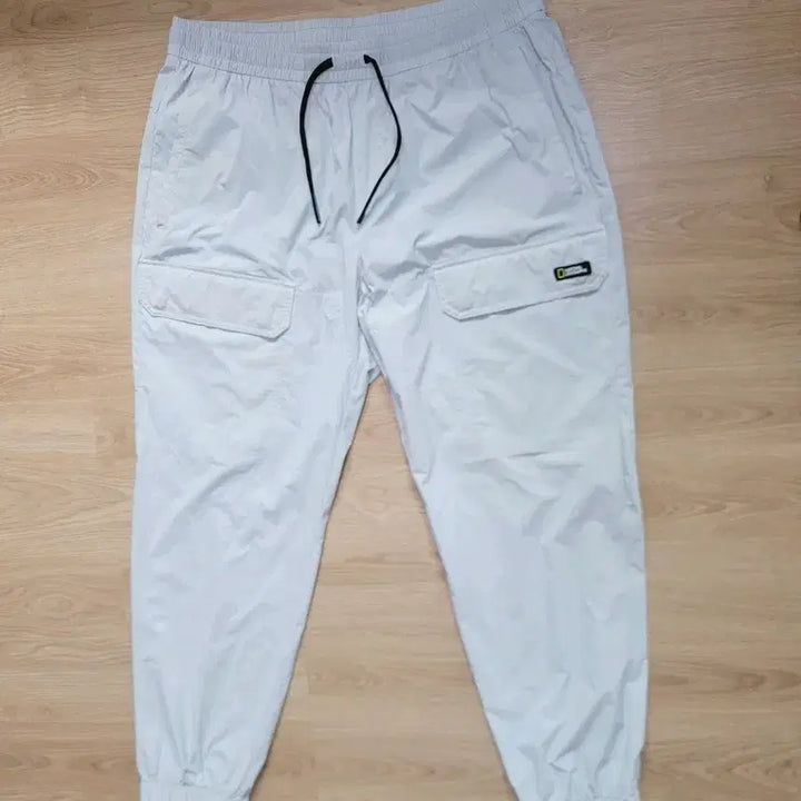 [SOLD OUT] 내셔널지오그래픽  경량 우븐 조거 팬츠  91