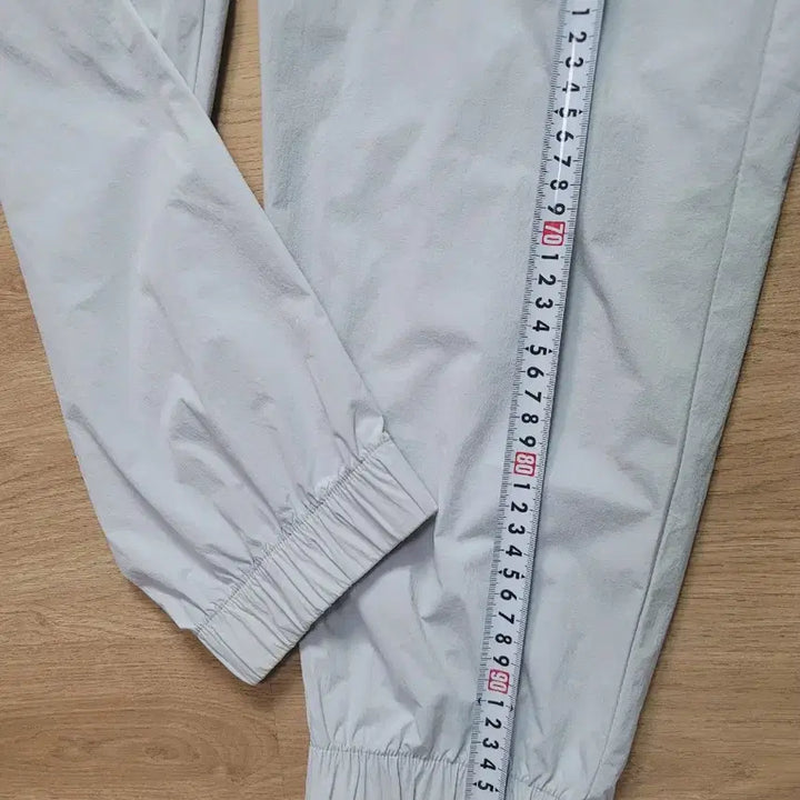 [SOLD OUT] 내셔널지오그래픽  경량 우븐 조거 팬츠  91