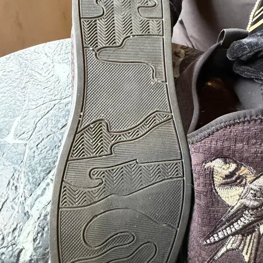 [BUNJANG] Glam.D Swallow Jacquard Slip-On Sneakers / 글램디 제비 쟈가드 슬립온
