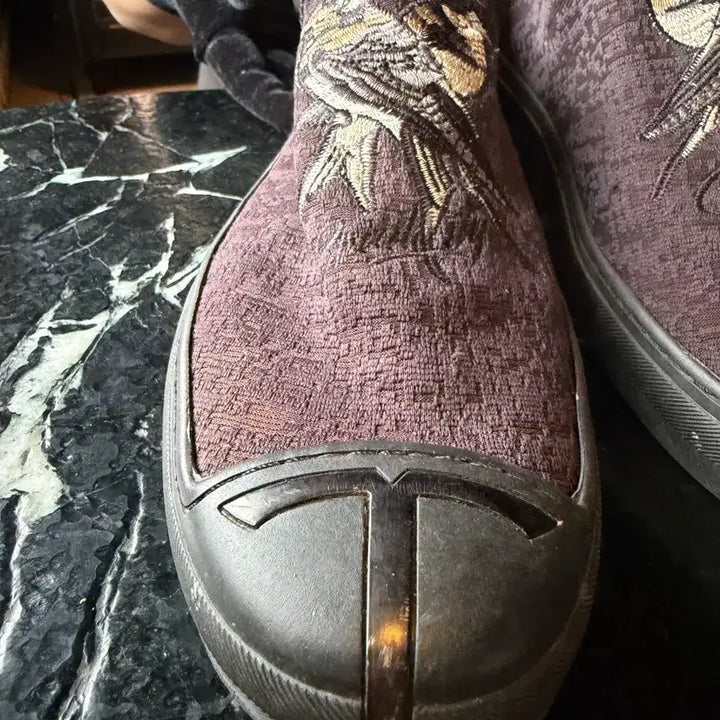 [BUNJANG] Glam.D Swallow Jacquard Slip-On Sneakers / 글램디 제비 쟈가드 슬립온