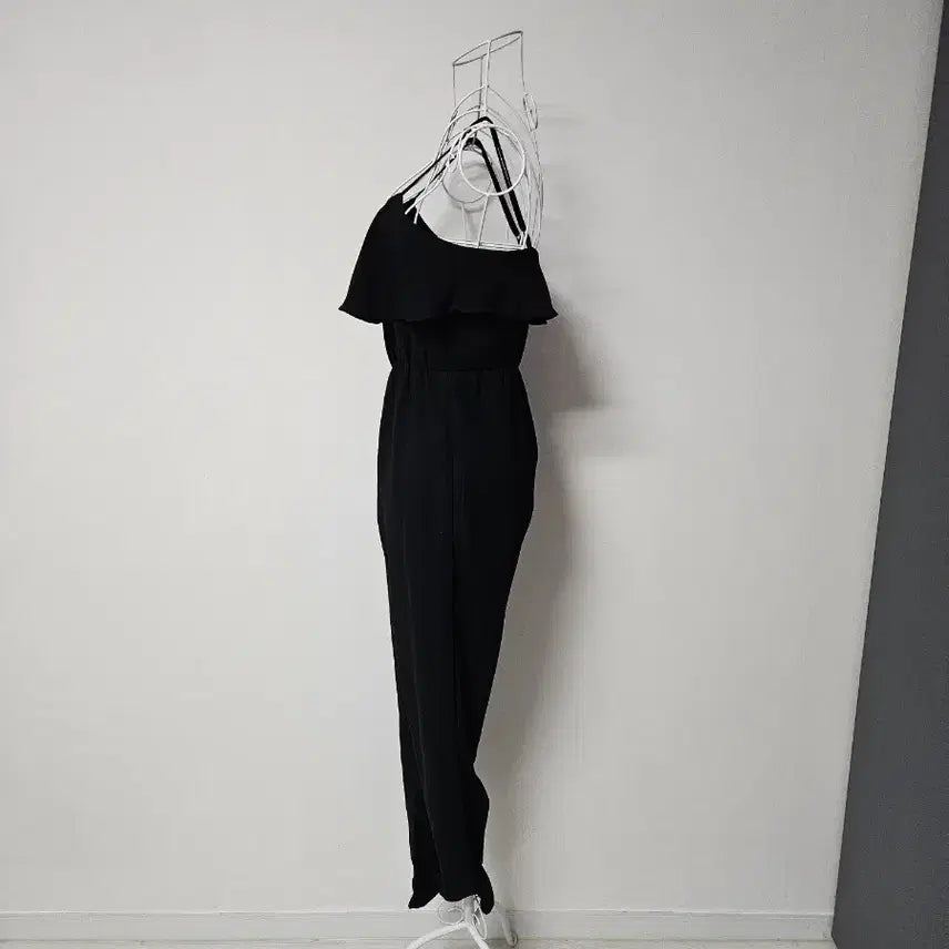 [SOLD OUT] 영국브랜드 Glamorous jumpsuit 점프수트 미사용 새상품