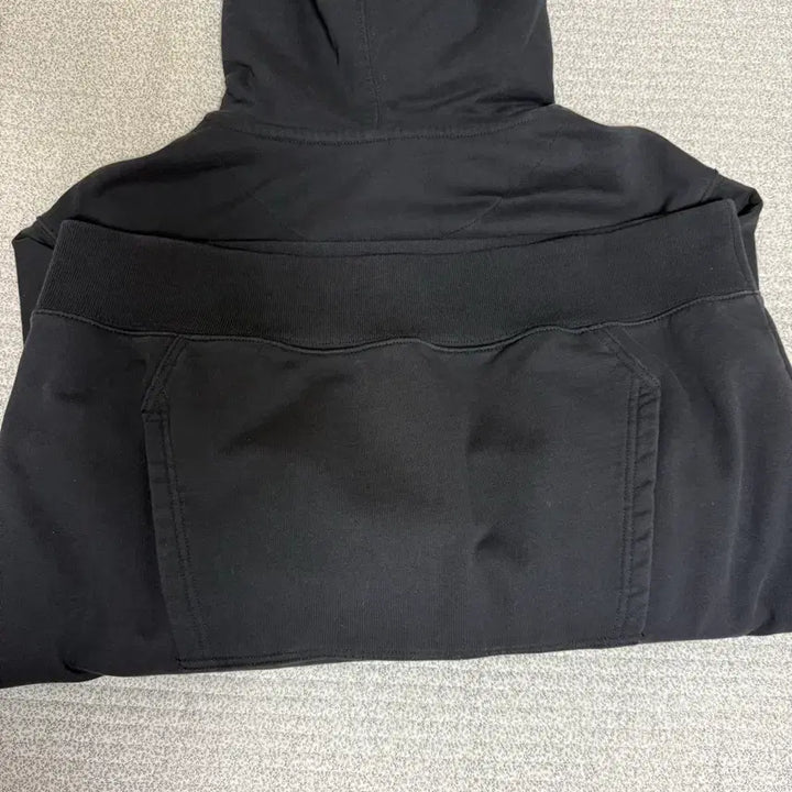 [BUNJANG] Palace Hooded Sweatshirt Black / [L] 팔라스 후드 블랙