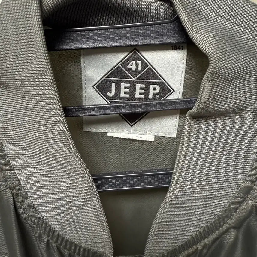 [BUNJANG] JEEP Khaki Bomber Jacket XL / JEEP 카키색 봄버 자켓 XL