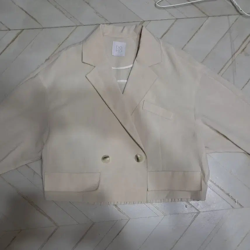[BUNJANG] Do Ho Ivory Crop Jacket / 도호 크롭 자켓 아이보리