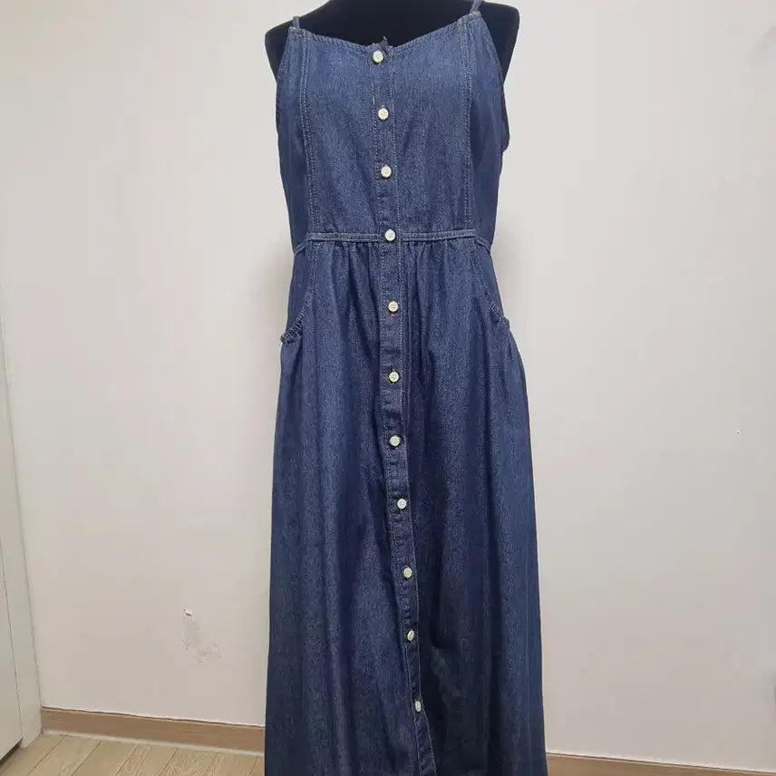 [BUNJANG] Denim Maxi Dress / 교신 나시 데님 청 원피스 드레스 (휴양지 임부복 데일리 데이트 졸업