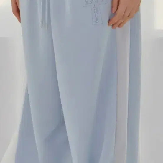[BUNJANG] Fancyclub Track Pants / [F] 팬시클럽 Fancyclub 트랙 팬츠