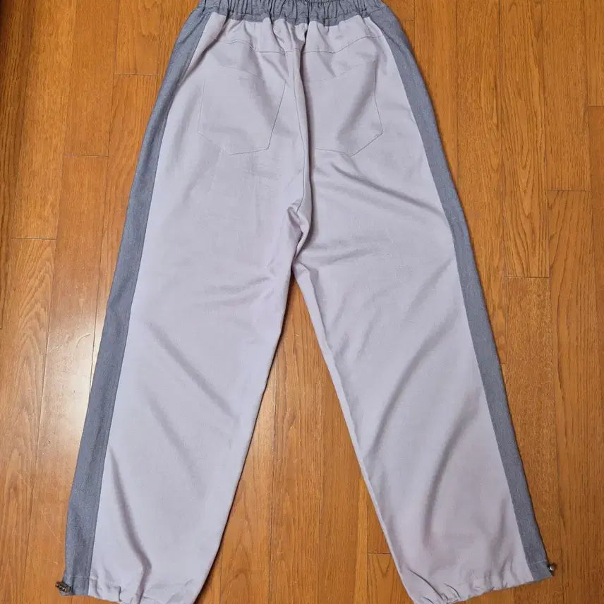 [BUNJANG] Fancyclub Track Pants / [F] 팬시클럽 Fancyclub 트랙 팬츠