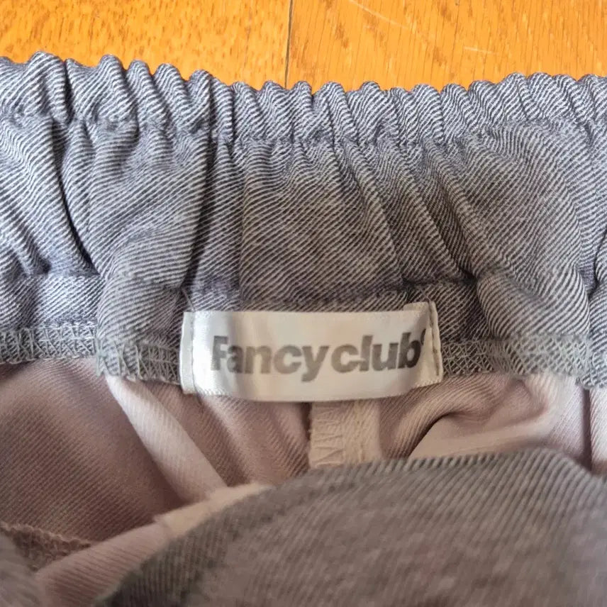 [BUNJANG] Fancyclub Track Pants / [F] 팬시클럽 Fancyclub 트랙 팬츠