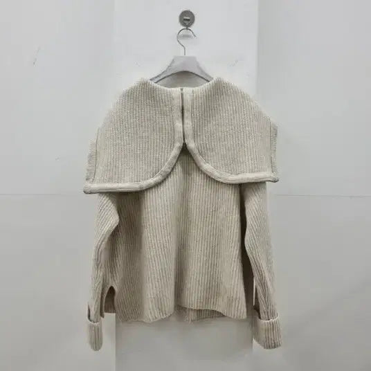 [BUNJANG] UMARMUNG [Unknown] [Unknown] Item / UMARMUNG 우마뭉