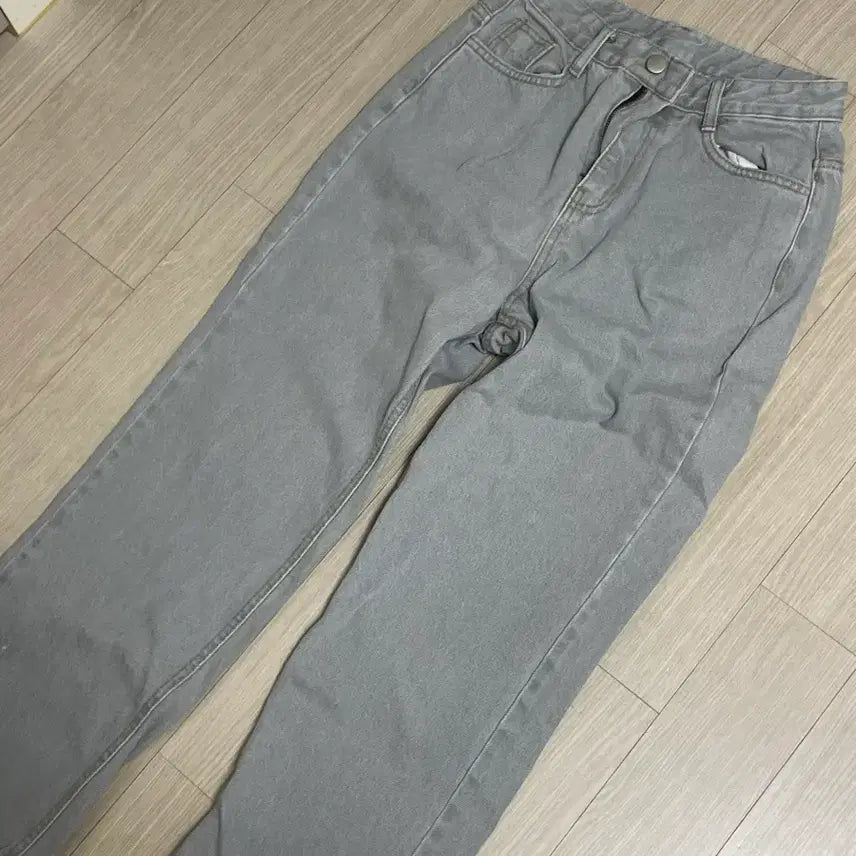 [BUNJANG] Gray Denim Jeans / 회색 청바지