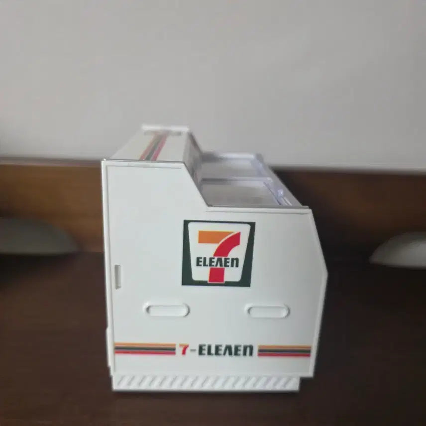 [BUNJANG] 7-Eleven Refrigerator Miniature / 세븐일레븐 냉장고 미니어처