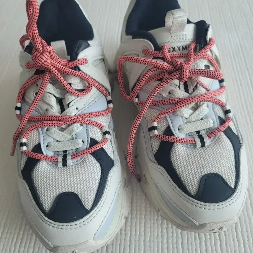 [BUNJANG] Xexymix White Ugly Sneakers / 젝시믹스 화이트 어글리 운동화