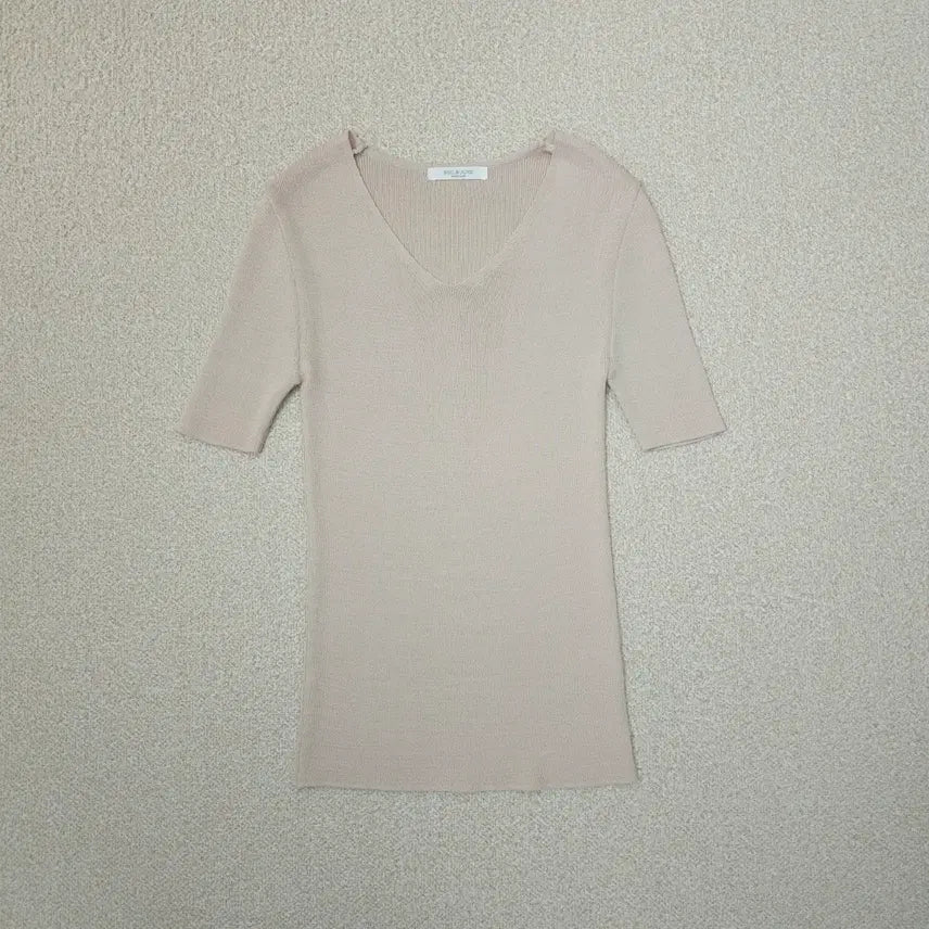 [BUNJANG] SOO&amp;JUNE V-neck Short Sleeve Knit Top / (F)SOO&amp;JUNE 여성 브이넥 반팔 니트 핑크베이지