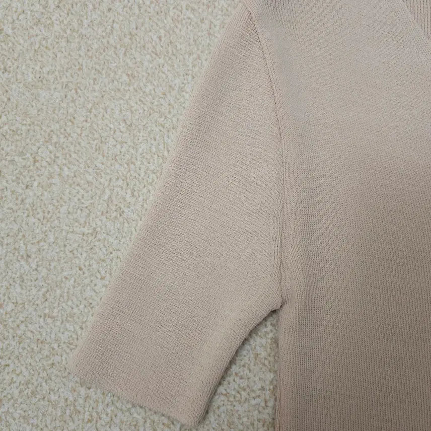 [BUNJANG] SOO&amp;JUNE V-neck Short Sleeve Knit Top / (F)SOO&amp;JUNE 여성 브이넥 반팔 니트 핑크베이지