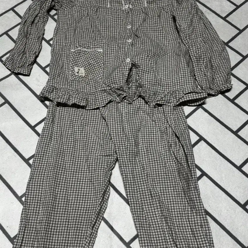 [BUNJANG] Manua Brown Checkered Pajama Set / 마누아 잠옷세트