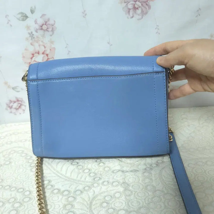 [BUNJANG] Michael Kors Kinsley Medium Flap Crossbody Bag / 마이클코어스 킨슬리 미디엄 플랩 숄더겸 크로스백