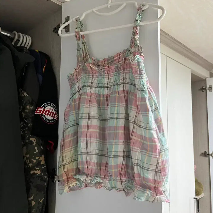 [BUNJANG] Pastel Check Tank Top / 파스텔 체크 끈나시