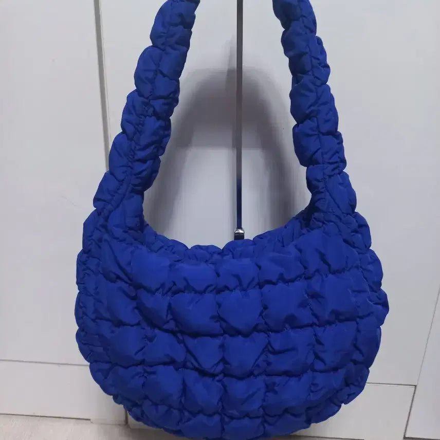 [BUNJANG] COS Cloud Bag - Dark Blue / COS 코스 구름백. 다크블루