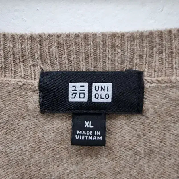 [BUNJANG] UNIQLO Cashmere 100% Sweater / UNIQLO 유니클로 (캐시미어100%)