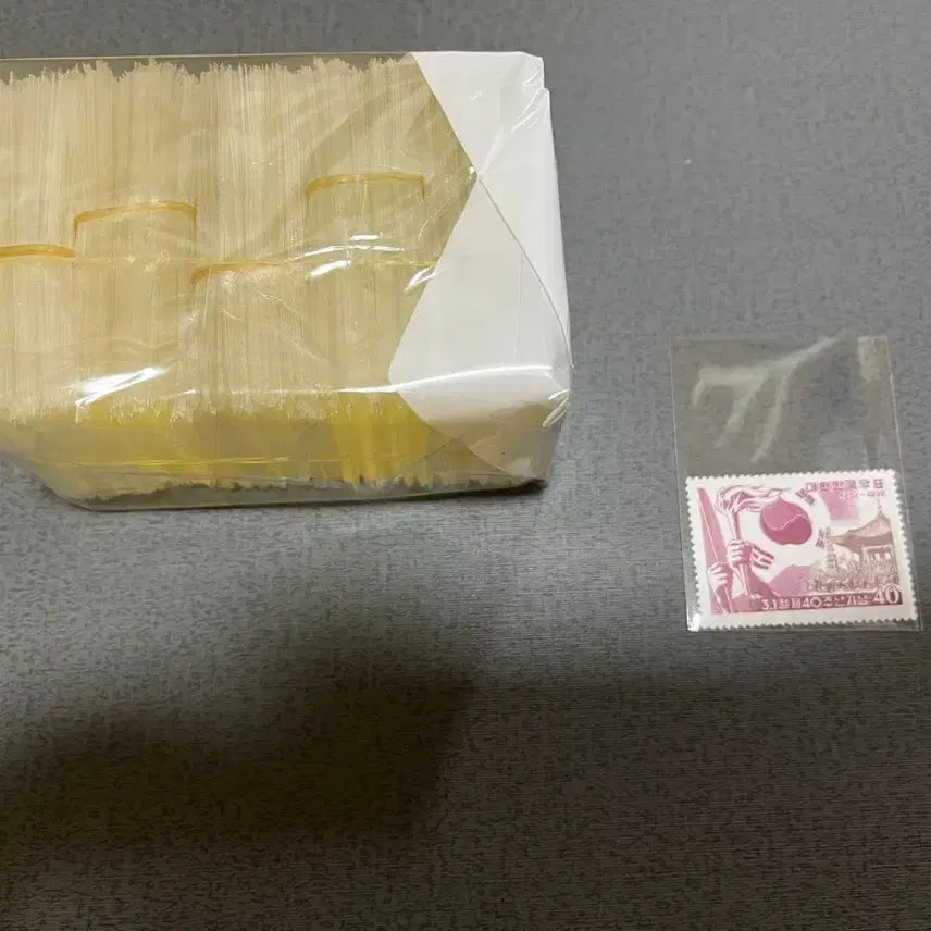 [BUNJANG] Mounting Film for Stamps (1000 sheets) / 단편우표 마운트 비닐 1000장 일괄 싸게판매합니다.