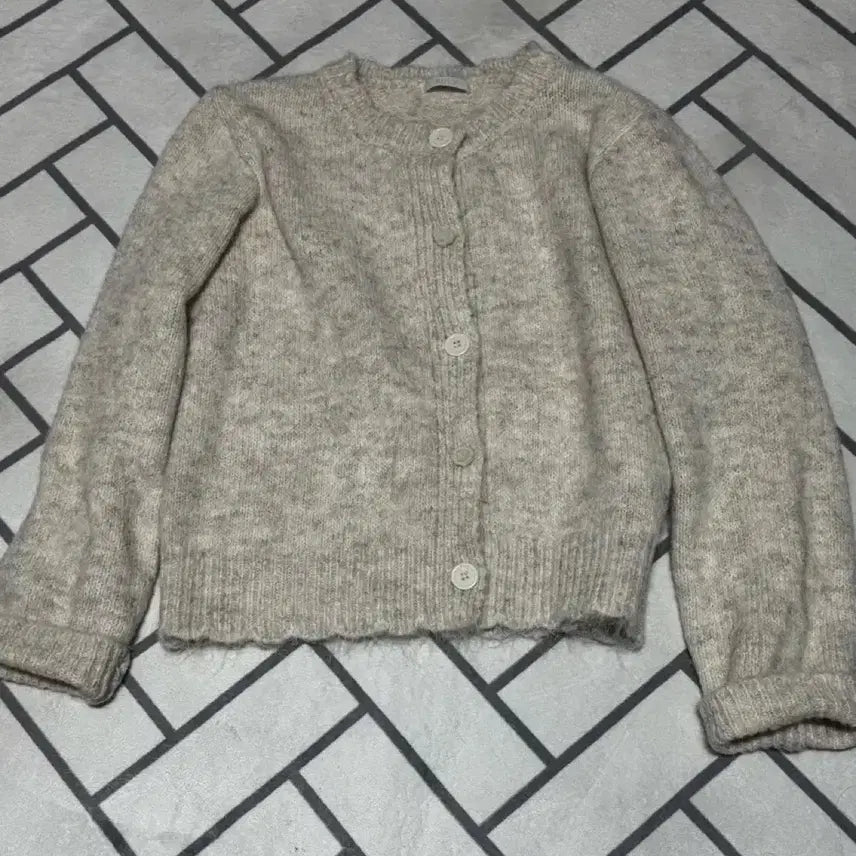 [BUNJANG] Roem Ivory Knit Cardigan / 로엠 아이보리 니트 가디건