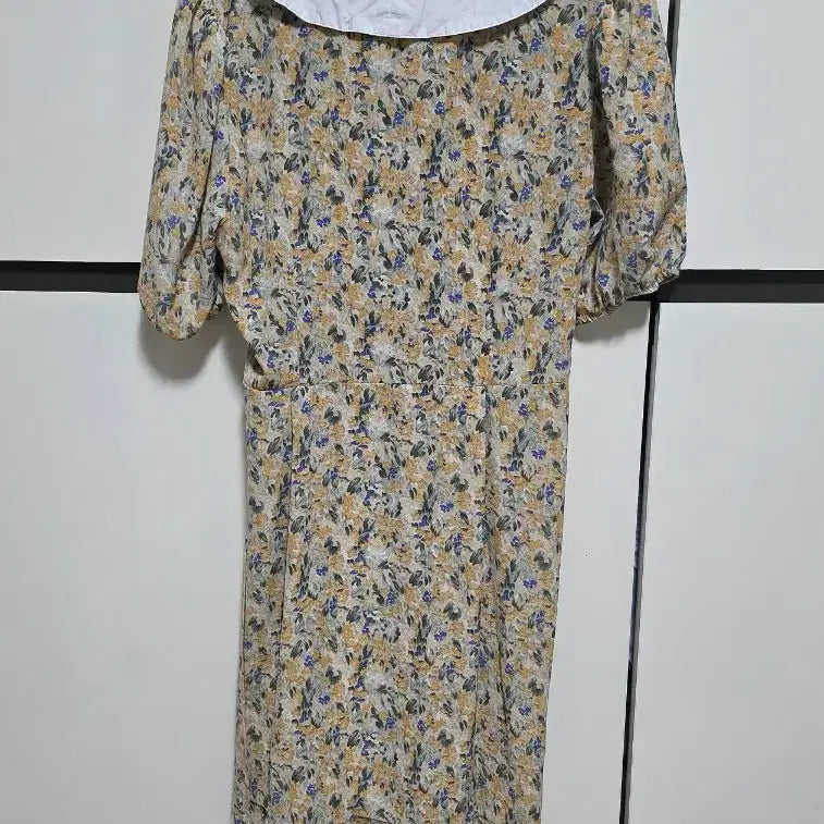 [BUNJANG] Floral Midi Dress / 빅카라 플라워 원피스