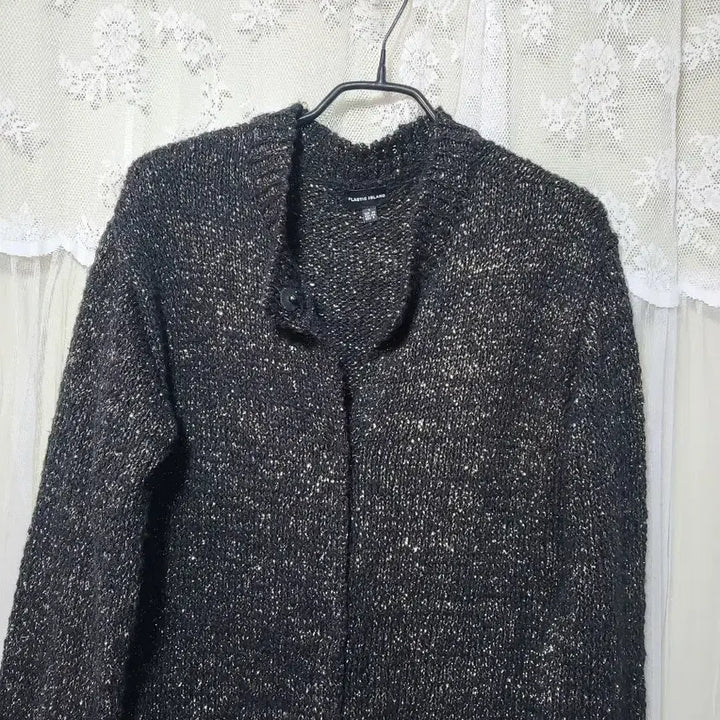 [BUNJANG] Plastic Island Black Gold Thread Sweater Cardigan / 플라스틱 아일랜드Plastic Island 블랙 금사 스웨터 가디건