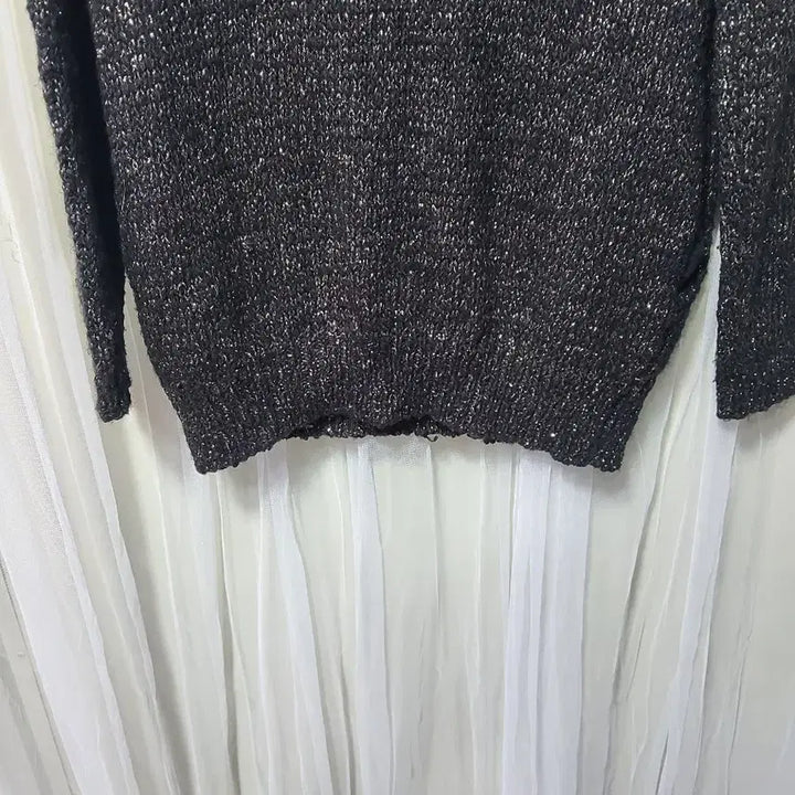 [BUNJANG] Plastic Island Black Gold Thread Sweater Cardigan / 플라스틱 아일랜드Plastic Island 블랙 금사 스웨터 가디건