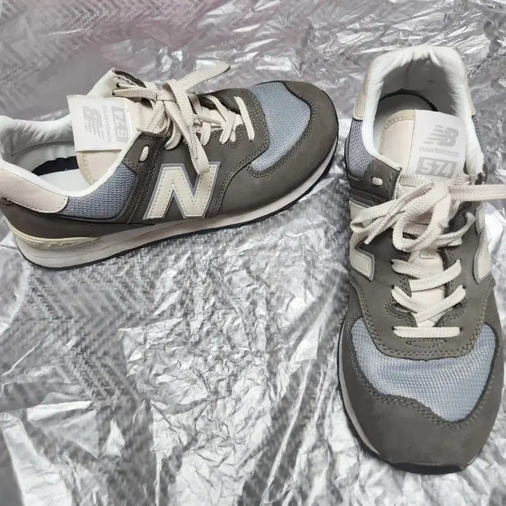 [SOLD OUT] 리/뉴발란스 574 그레이 운동화265