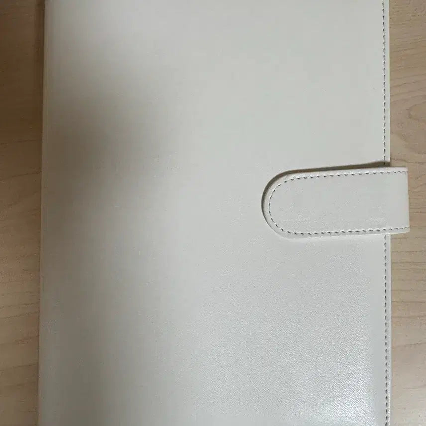 [SOLD OUT] 화이트 바인더