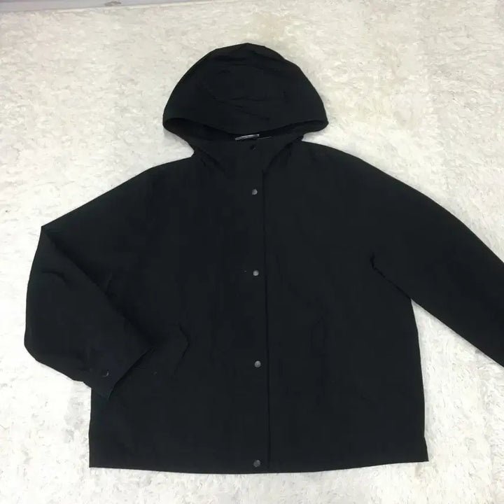 [SOLD OUT] 유니클로 여성 바람막이자켓 만원샵 DD19
