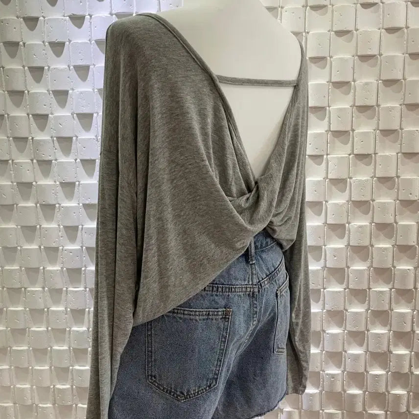 [BUNJANG] Back Twist String Backless T-shirt / 뒷꼬임 스트링 백리스 티셔츠