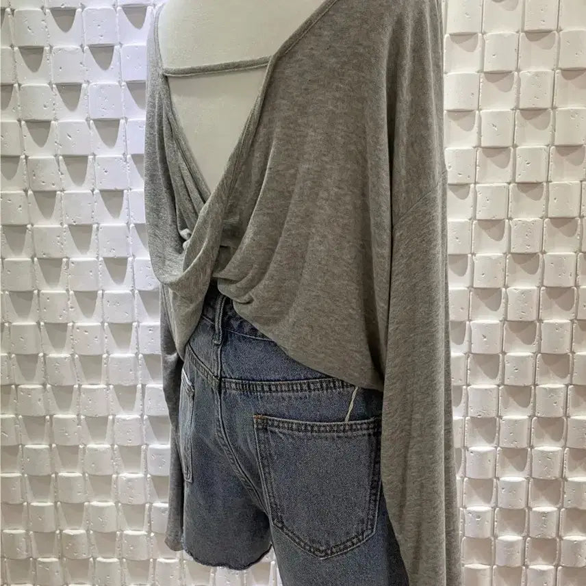 [BUNJANG] Back Twist String Backless T-shirt / 뒷꼬임 스트링 백리스 티셔츠