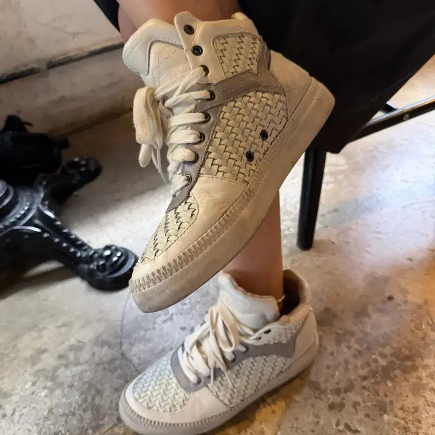 [BUNJANG] Diesel High-Top White Sneakers / 디젤 하이탑 화이트스니커즈 255