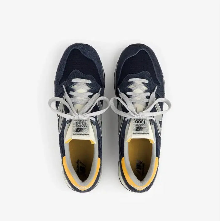 [SOLD OUT] 에임레온도르 뉴발란스 1300 네이비 / 265