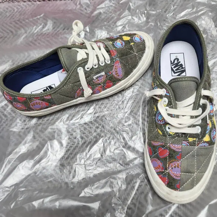 [BUNJANG] Vans Old Skool Patchwork Sneakers 275 / 리/반스 올드스쿨 카키색 패치워크 스니커즈275
