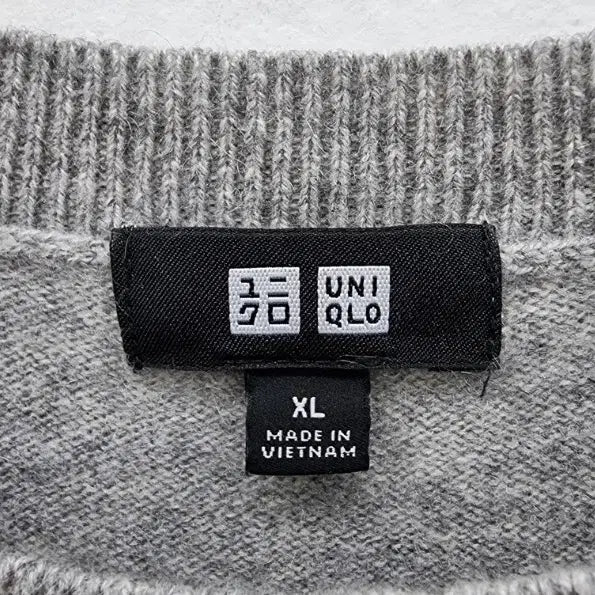 [BUNJANG] UNIQLO Cashmere 100% Sweater / UNIQLO 유니클로 (캐시미어100%)