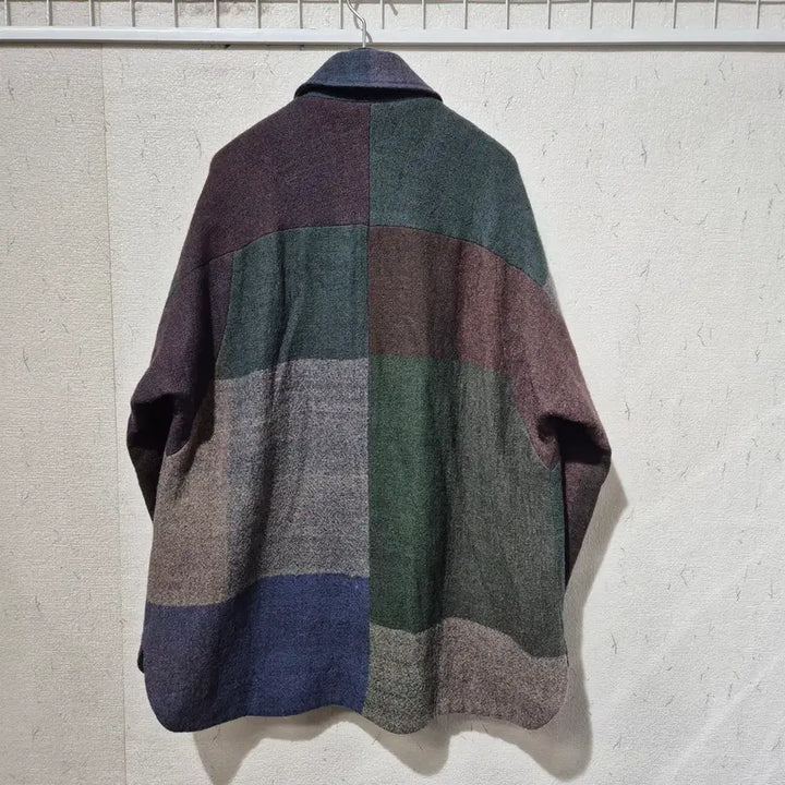 [SOLD OUT] 이새 컬러 블록 체크 울 자켓