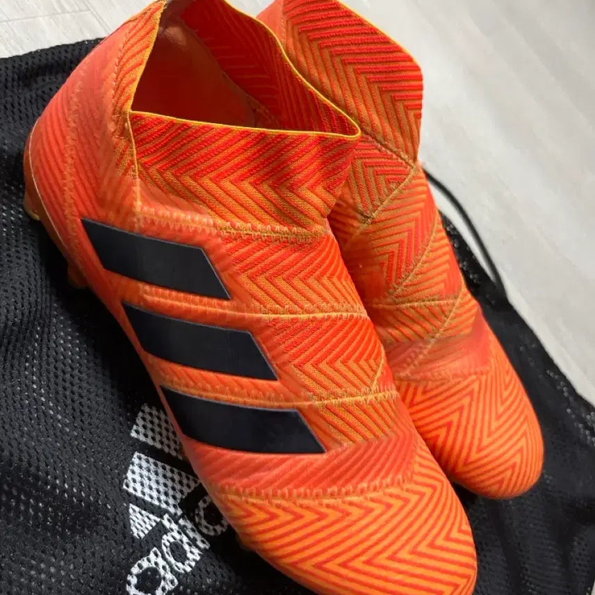 [BUNJANG] Nemeziz 360+ Soccer Cleats / 네메시스 360+ 255사이즈